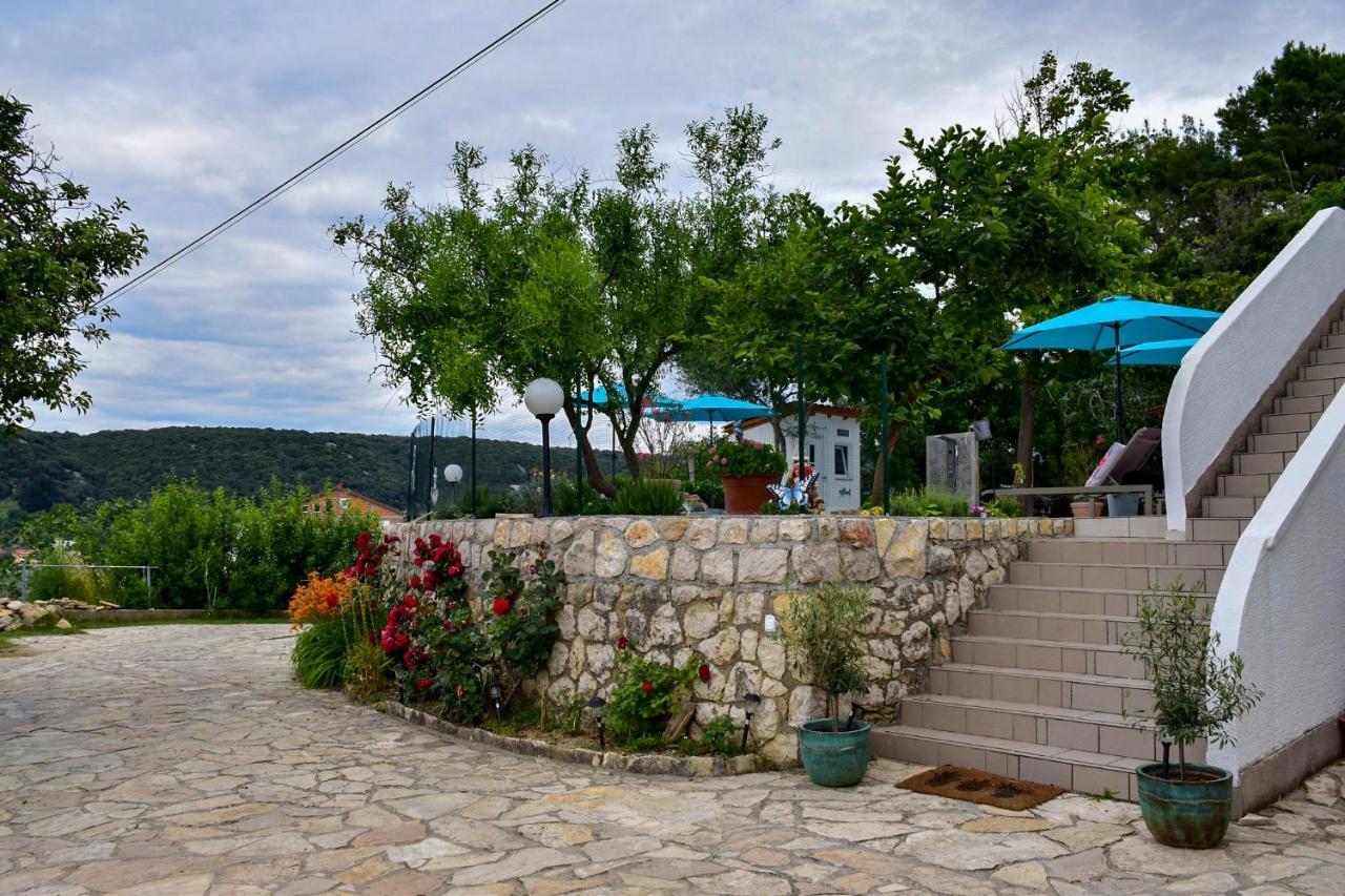 Villa Kristina Rab Supetarska Draga Exterior foto